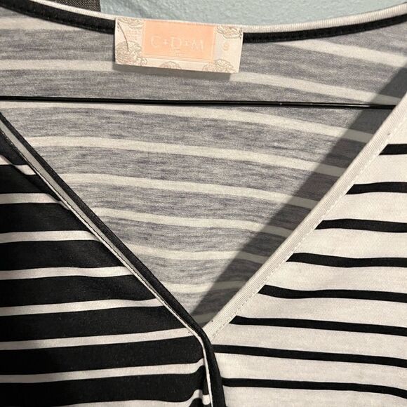 C + D + M Top Size Small - Picture 7 of 12